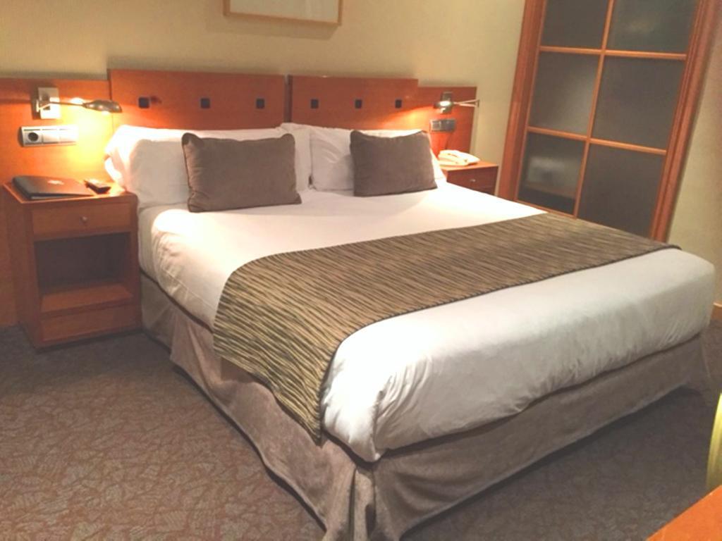 Hotel Petit Palace Arturo Soria Alcalá 4*
