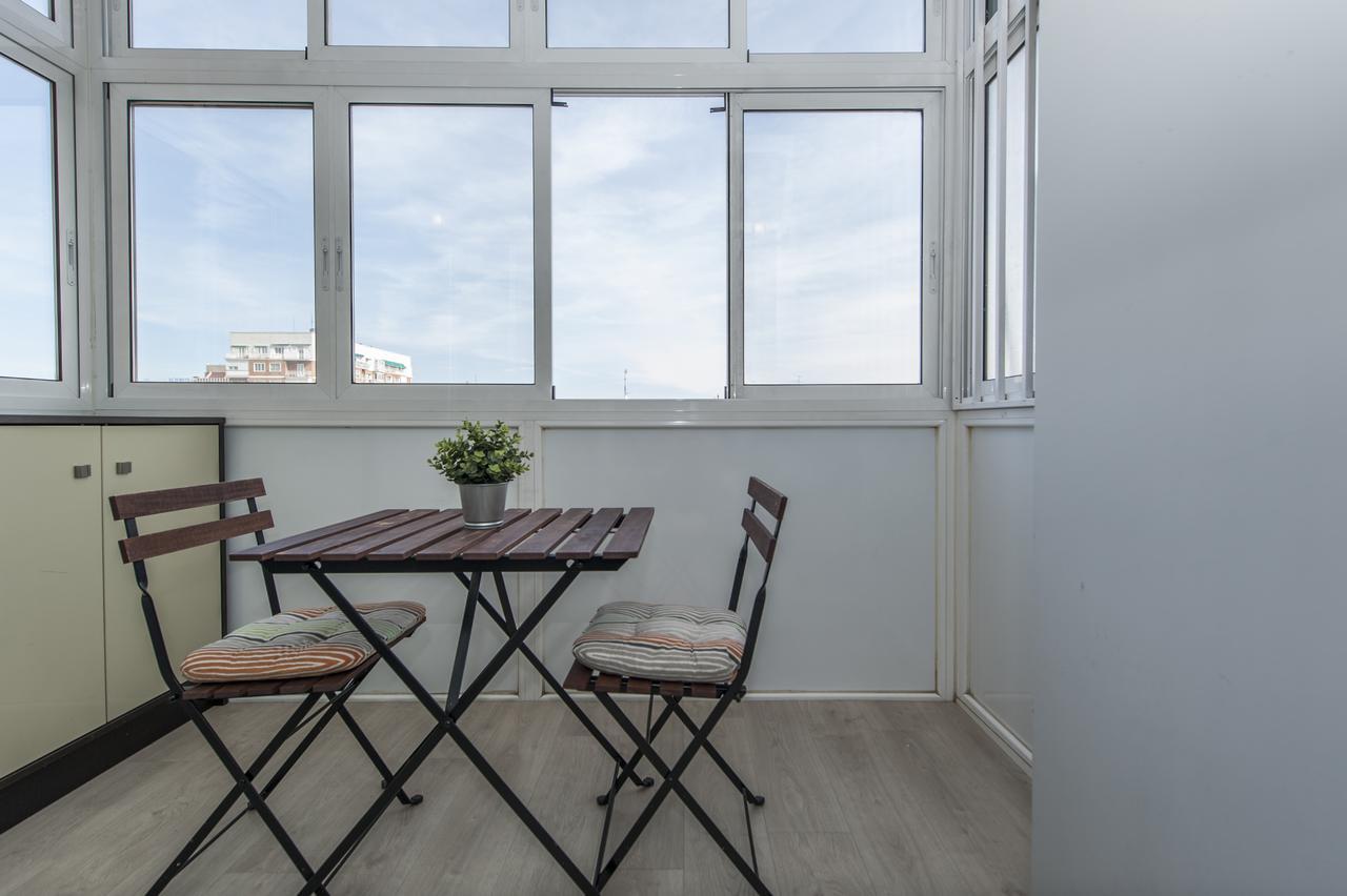 Apartamento Plaza De Castilla Ii - Modernidad Y Confort En Madri