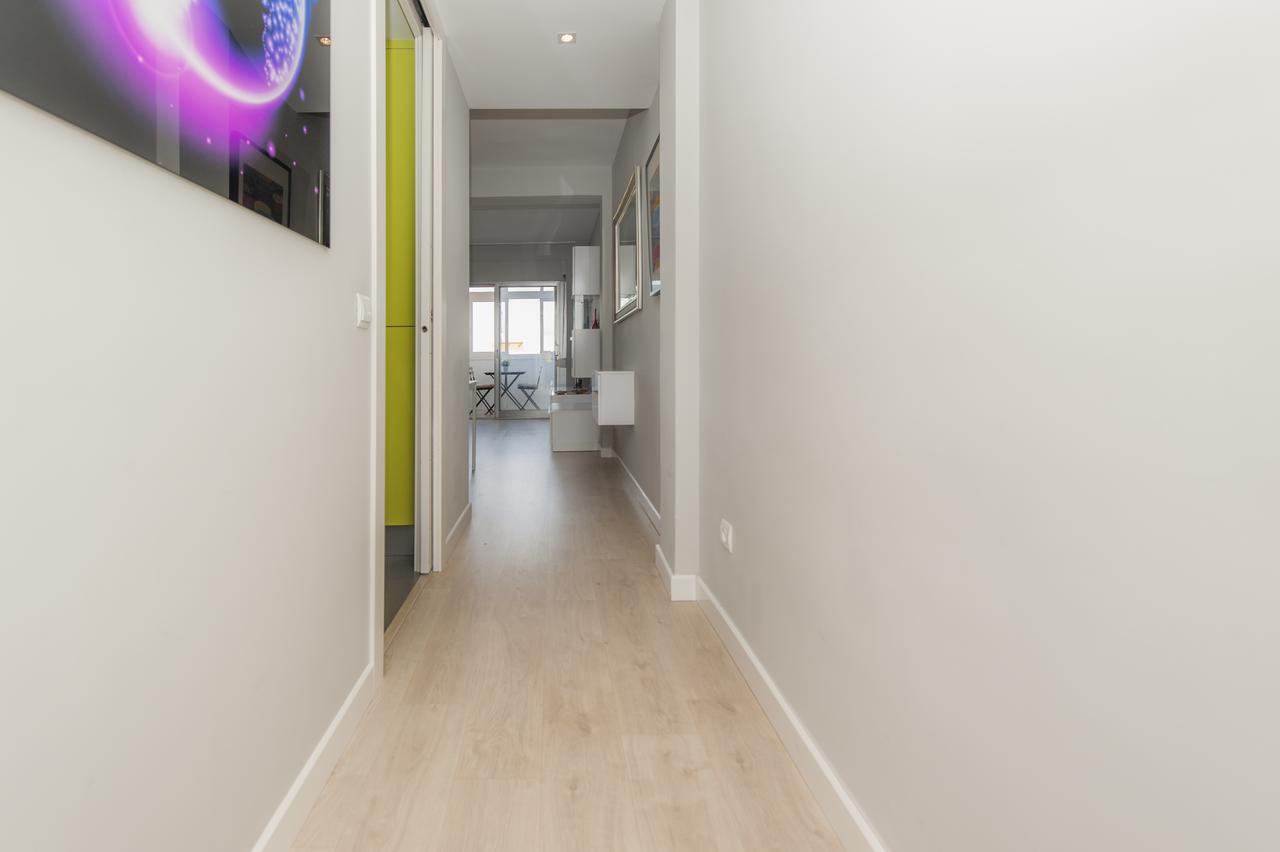 Apartamento Plaza De Castilla Ii - Modernidad Y Confort En