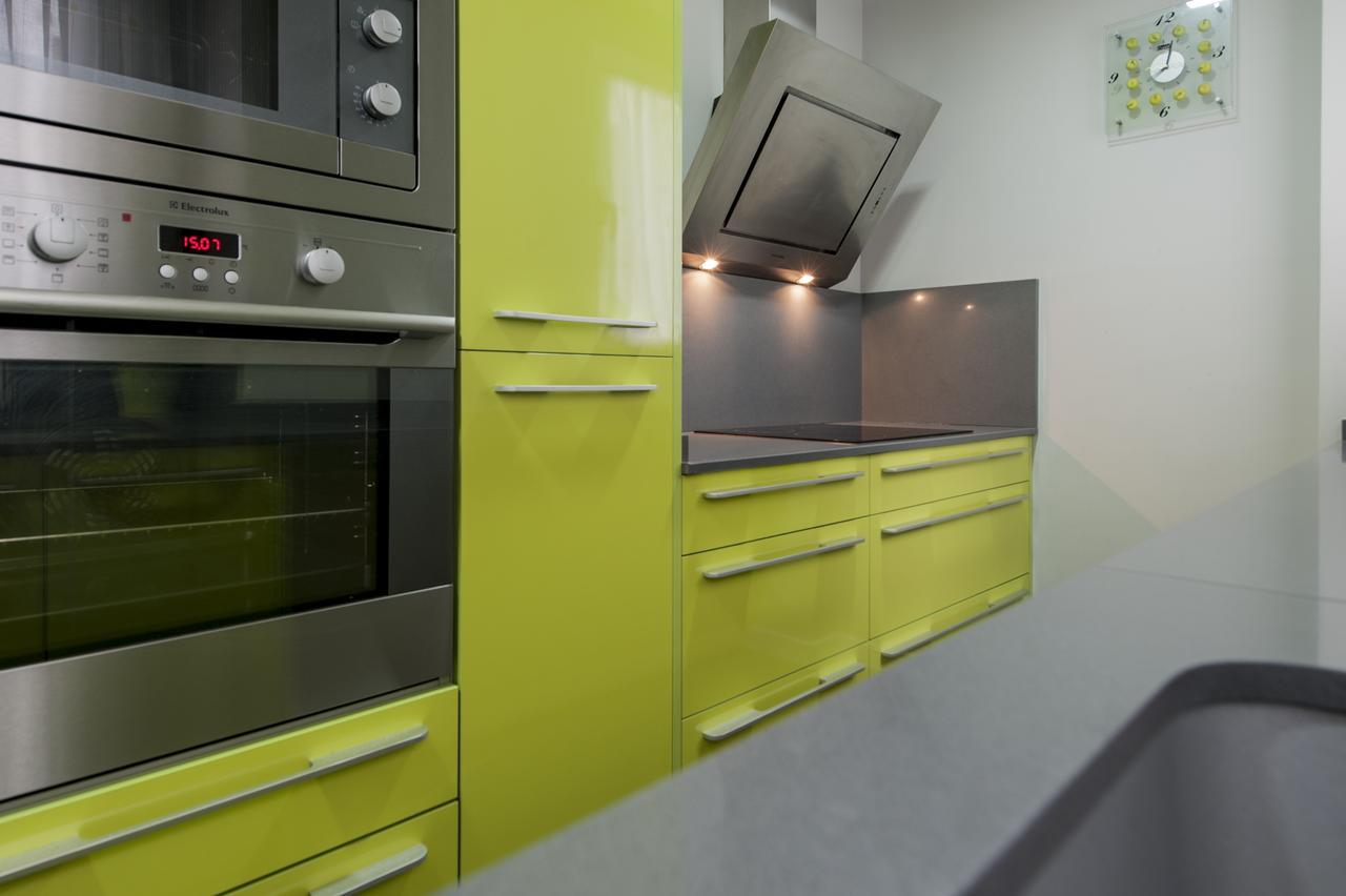 Apartamento Plaza De Castilla Ii - Modernidad Y Confort En