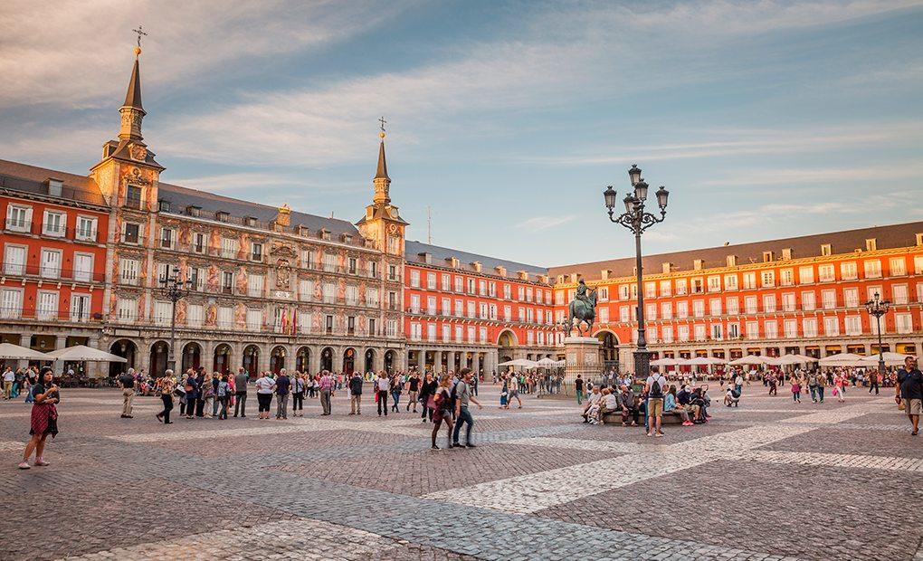 Grand Stay-city Center Plaza Mayor Apartamento