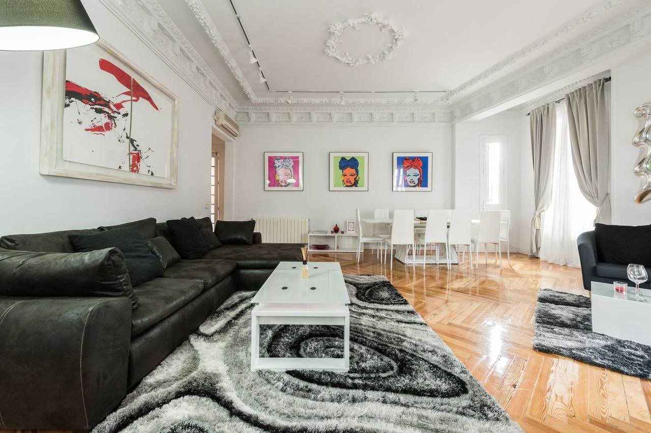 M&f Attic With Great Views *