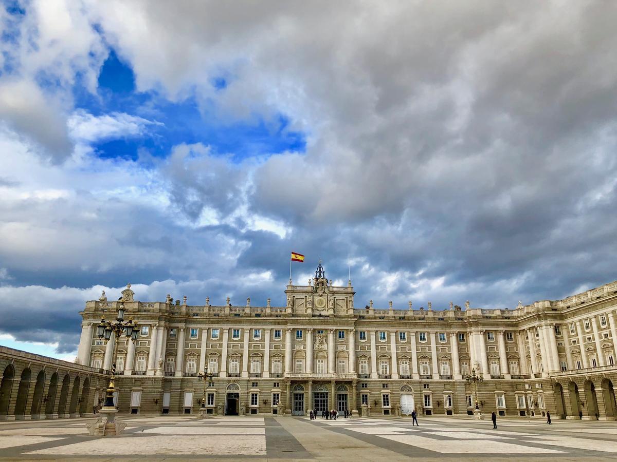 Latina Palace Apartment