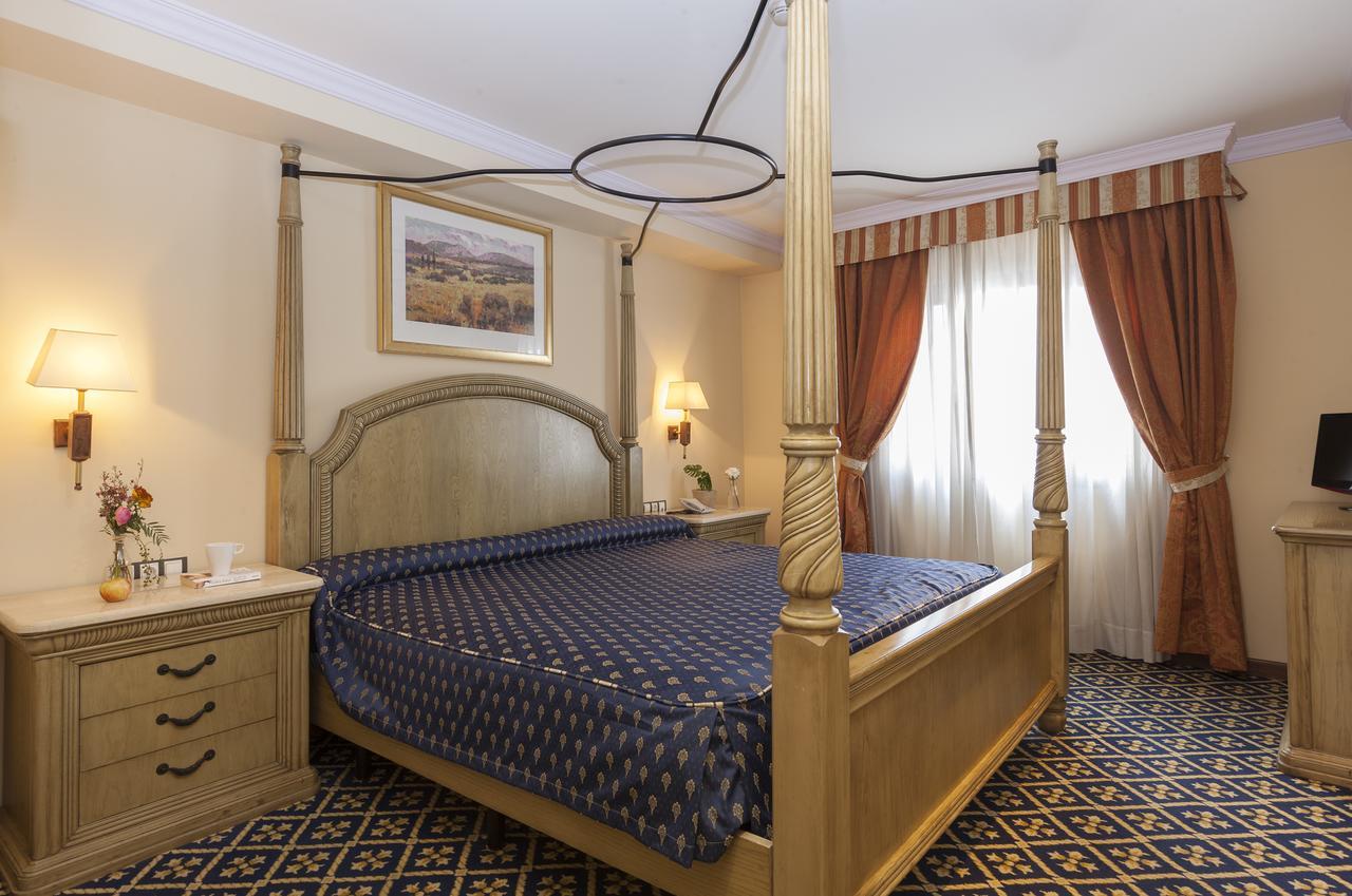 Hotel Agora Juan De Austria Madrid