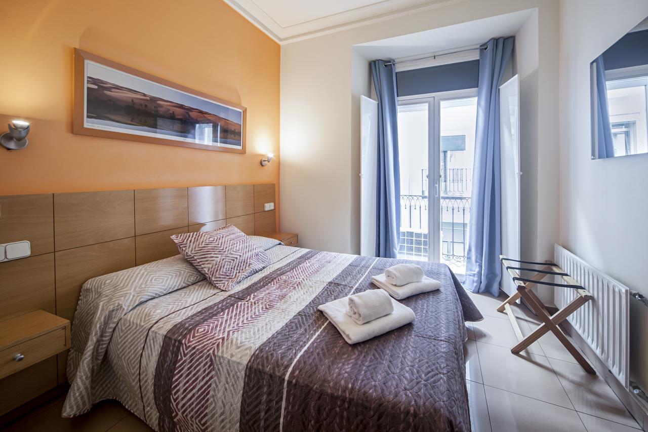 Guest house Inter Puerta Del Sol Auto Check In 3*