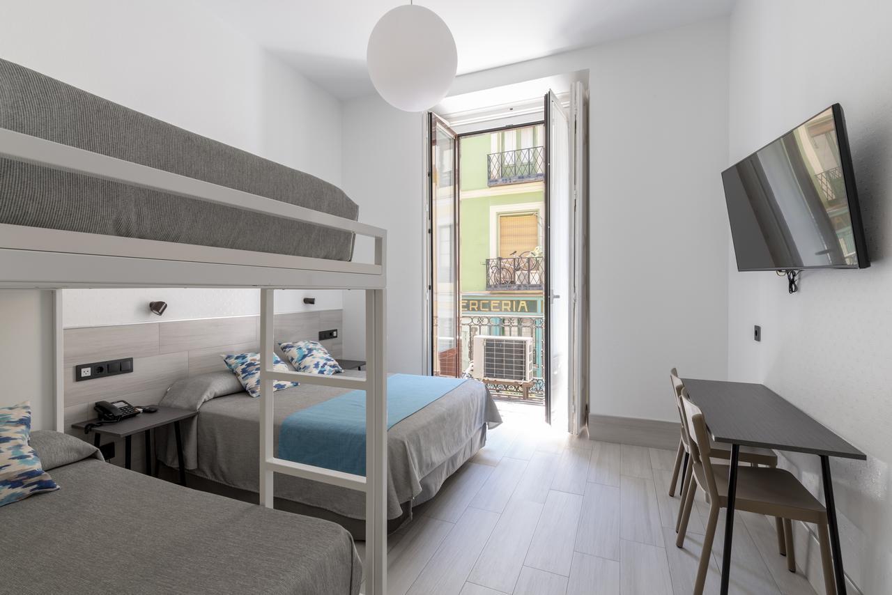 Guest house Castilla Ii Puerta Del Sol 2*