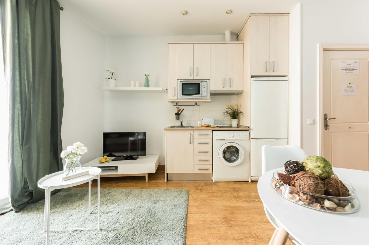 Gran Via I Santa Ana Apartment Madrid