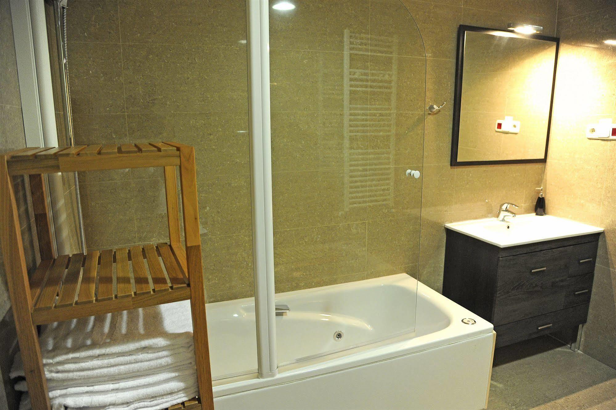 Mola Apartment *