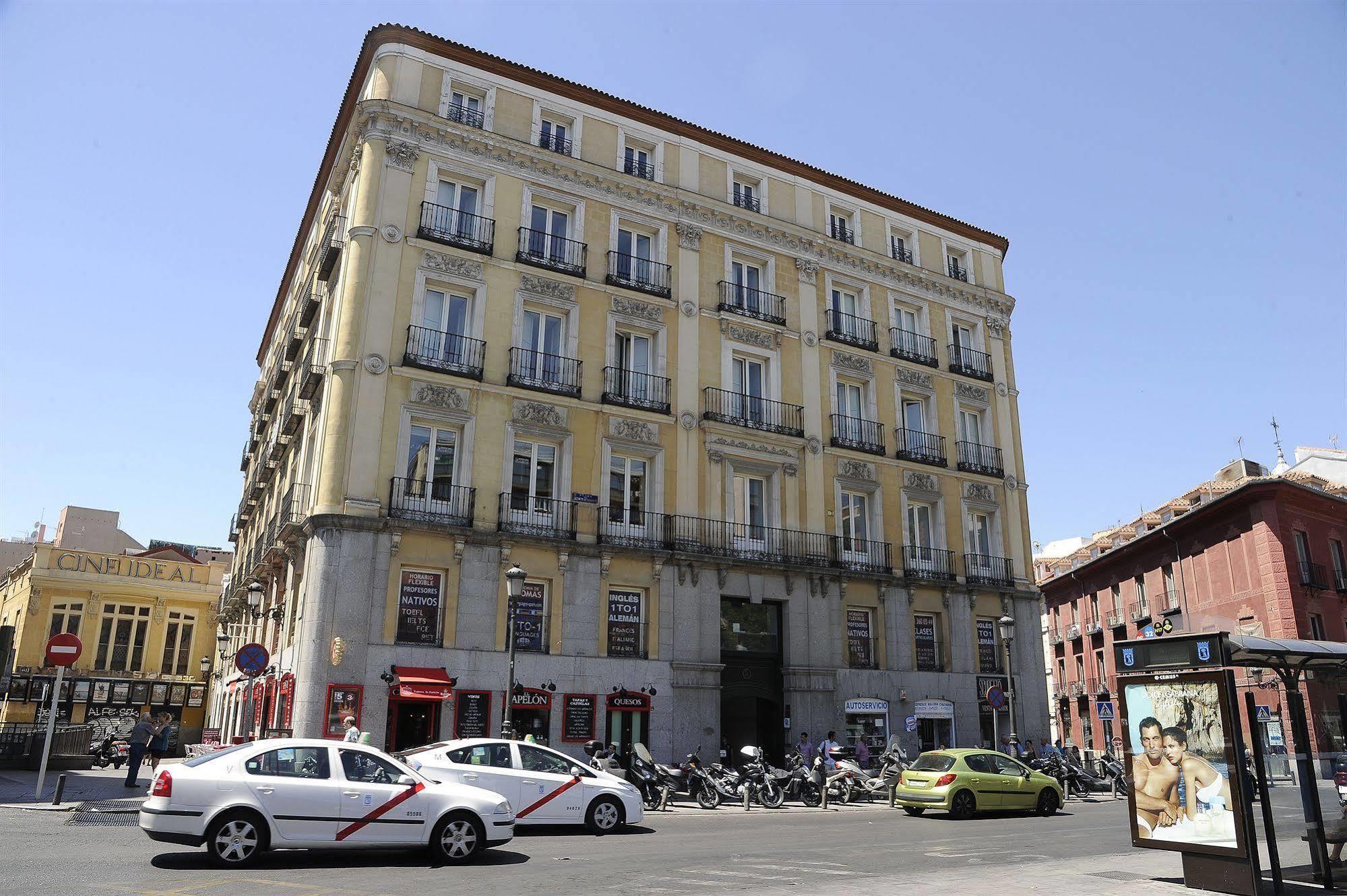 Mola Apartment