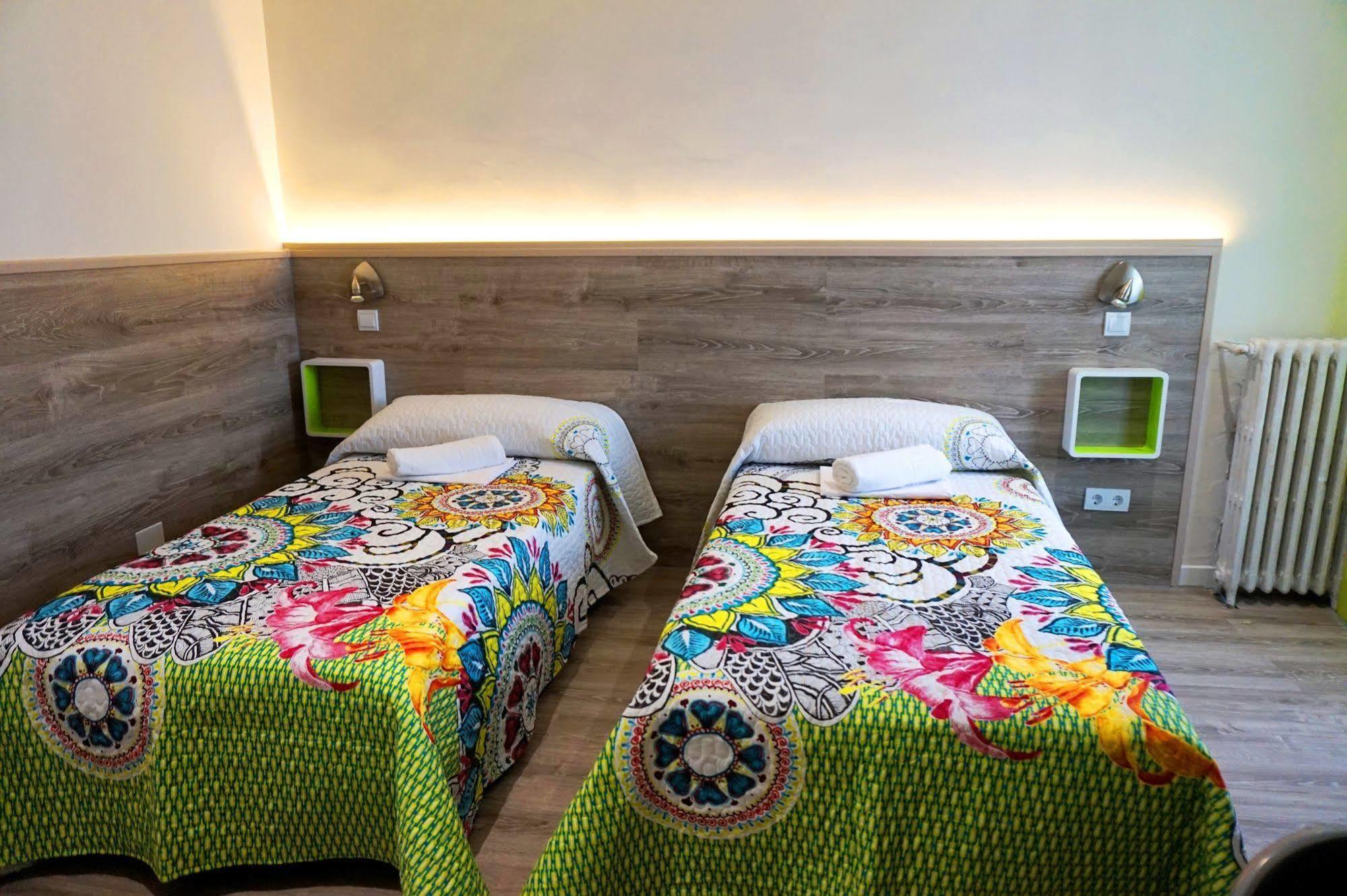 Hostel Muchomadrid Madrid