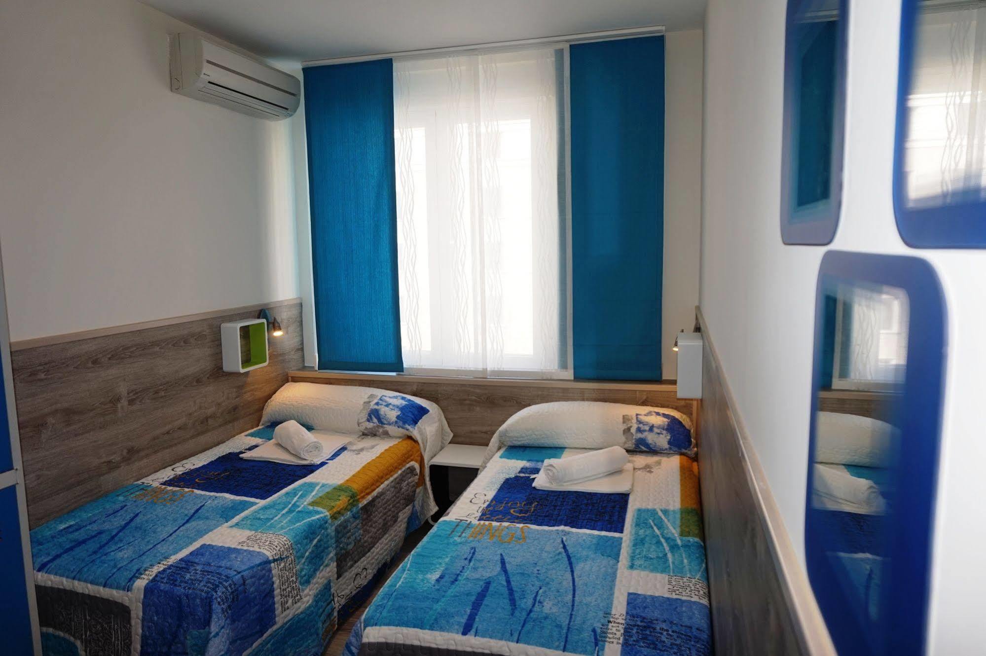 Hostel Muchomadrid *