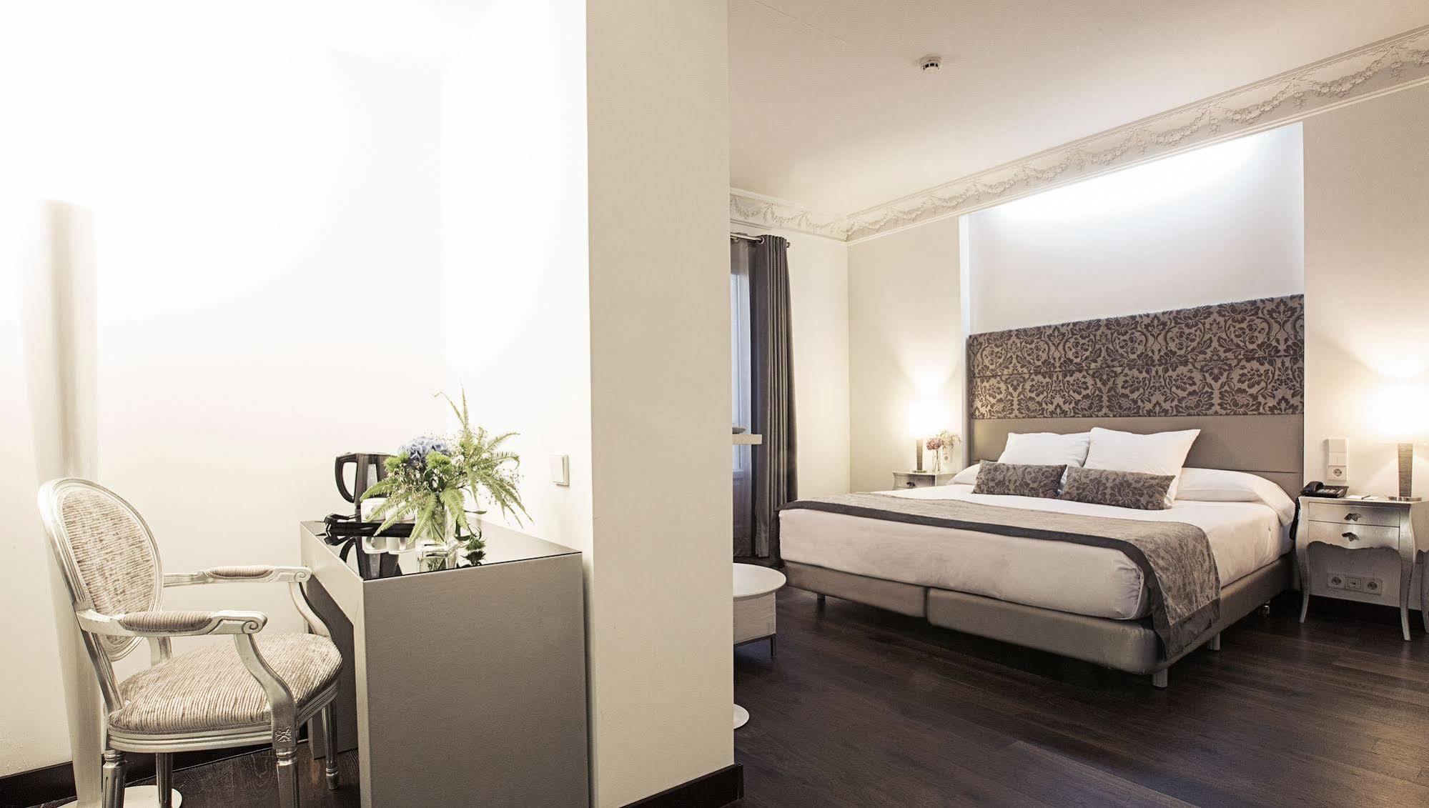 Hospes Puerta De Alcala, A Member Of Design Hotel 5*