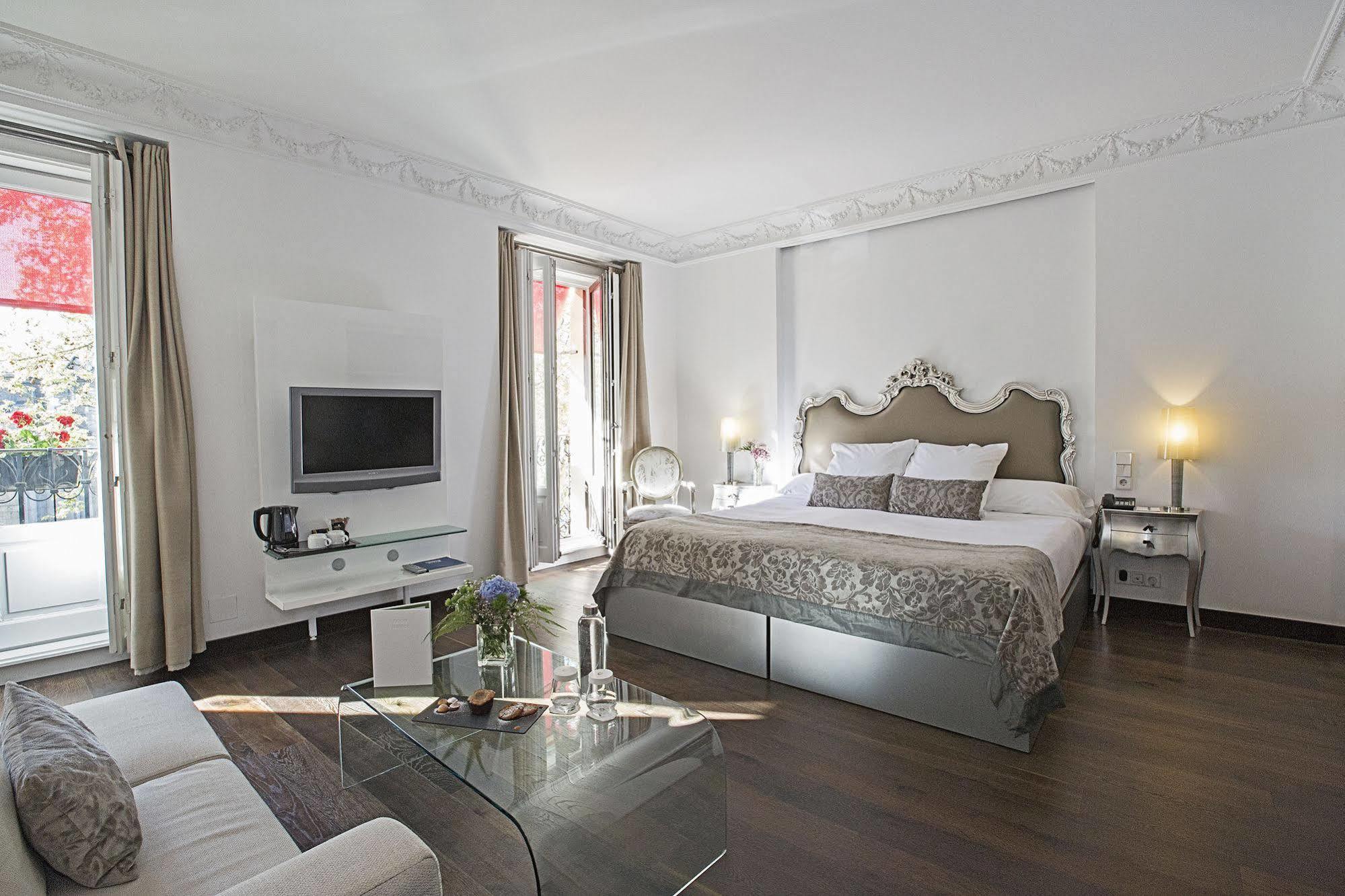 Hotel Hospes Puerta De Alcala, A Member Of Design