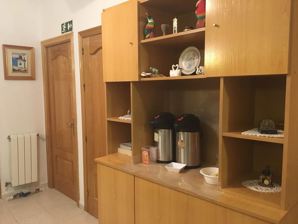 Hotel Hostal Lido *