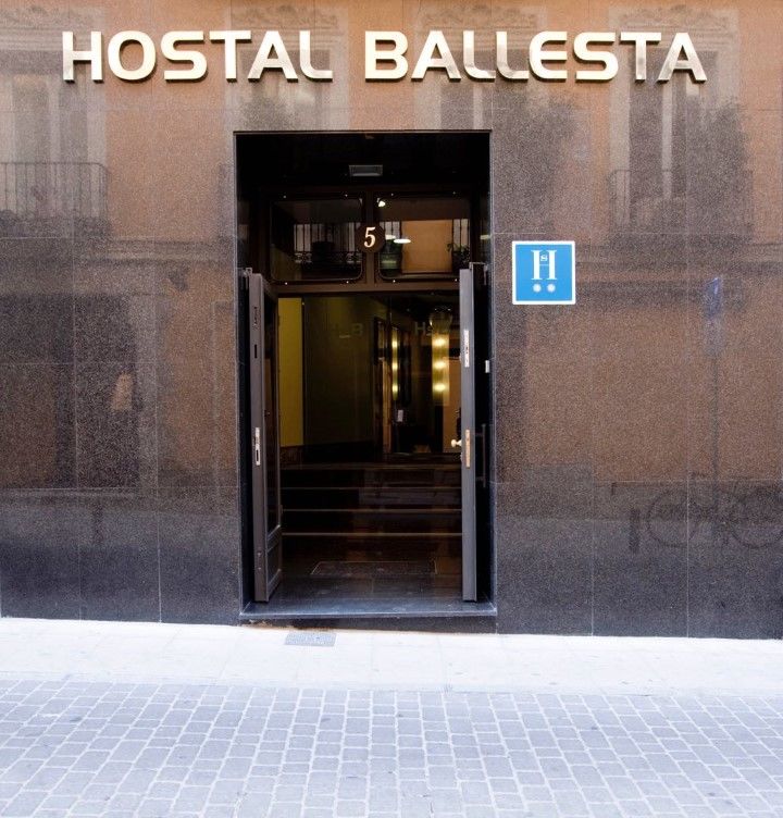 Ballesta Pensión Madrid