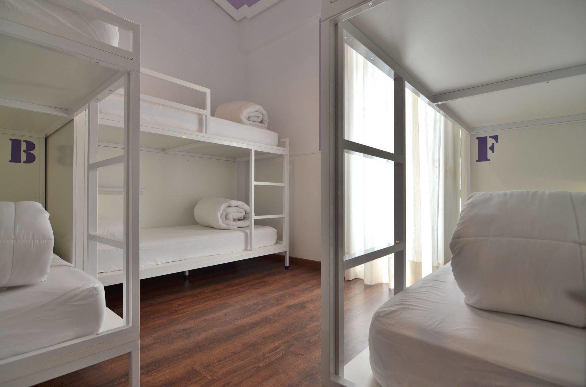 Far Atocha Hostel Madrid