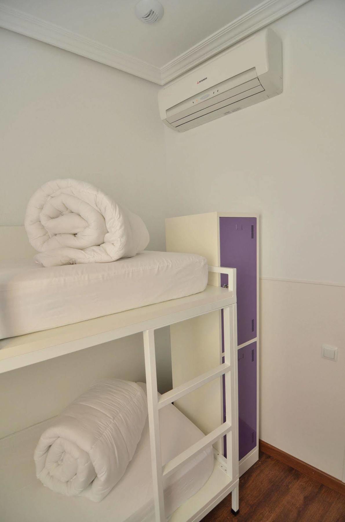 Far Atocha Hostel Madrid
