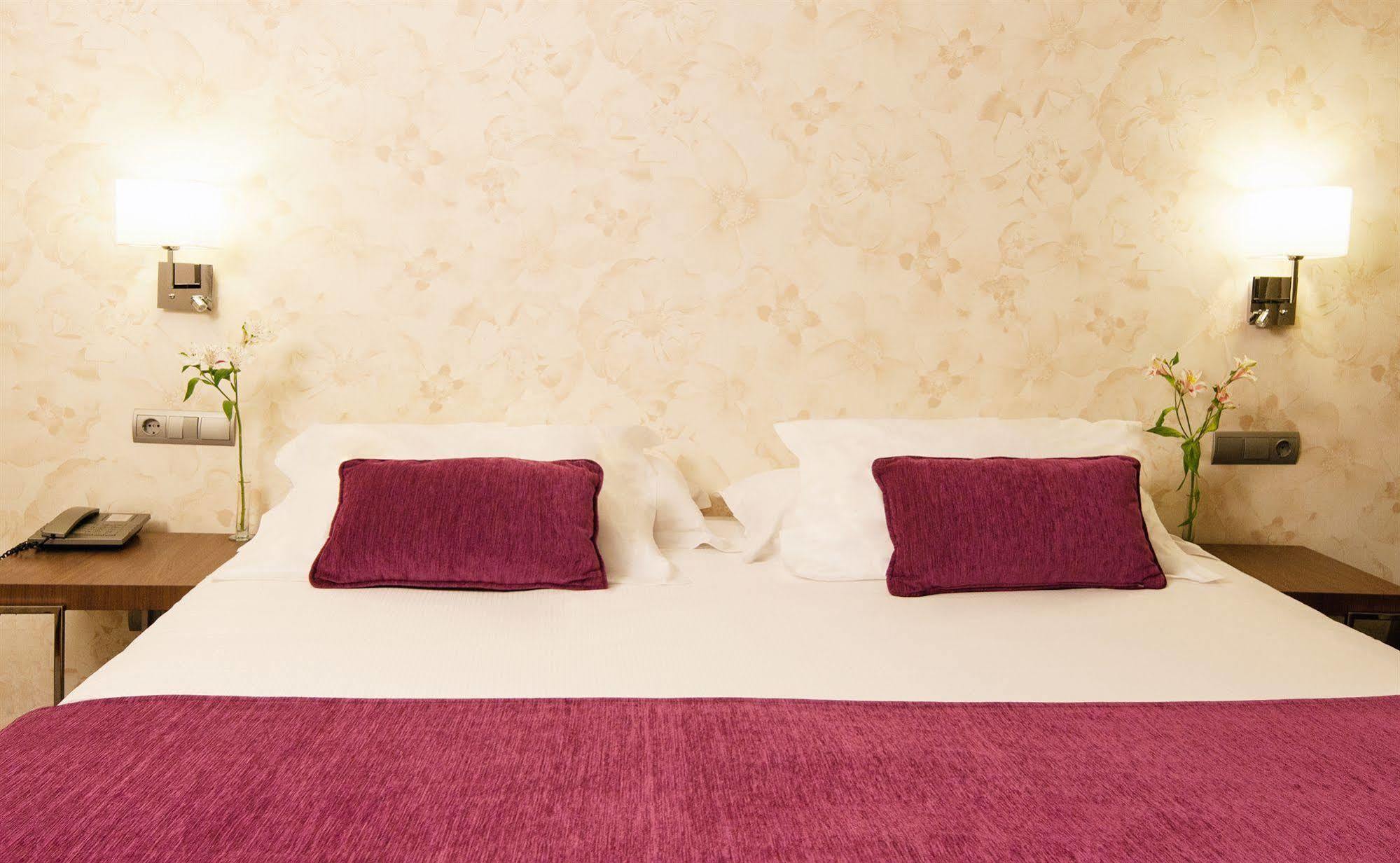 Aparthotel Apartosuites Jardines De Sabatini 3*