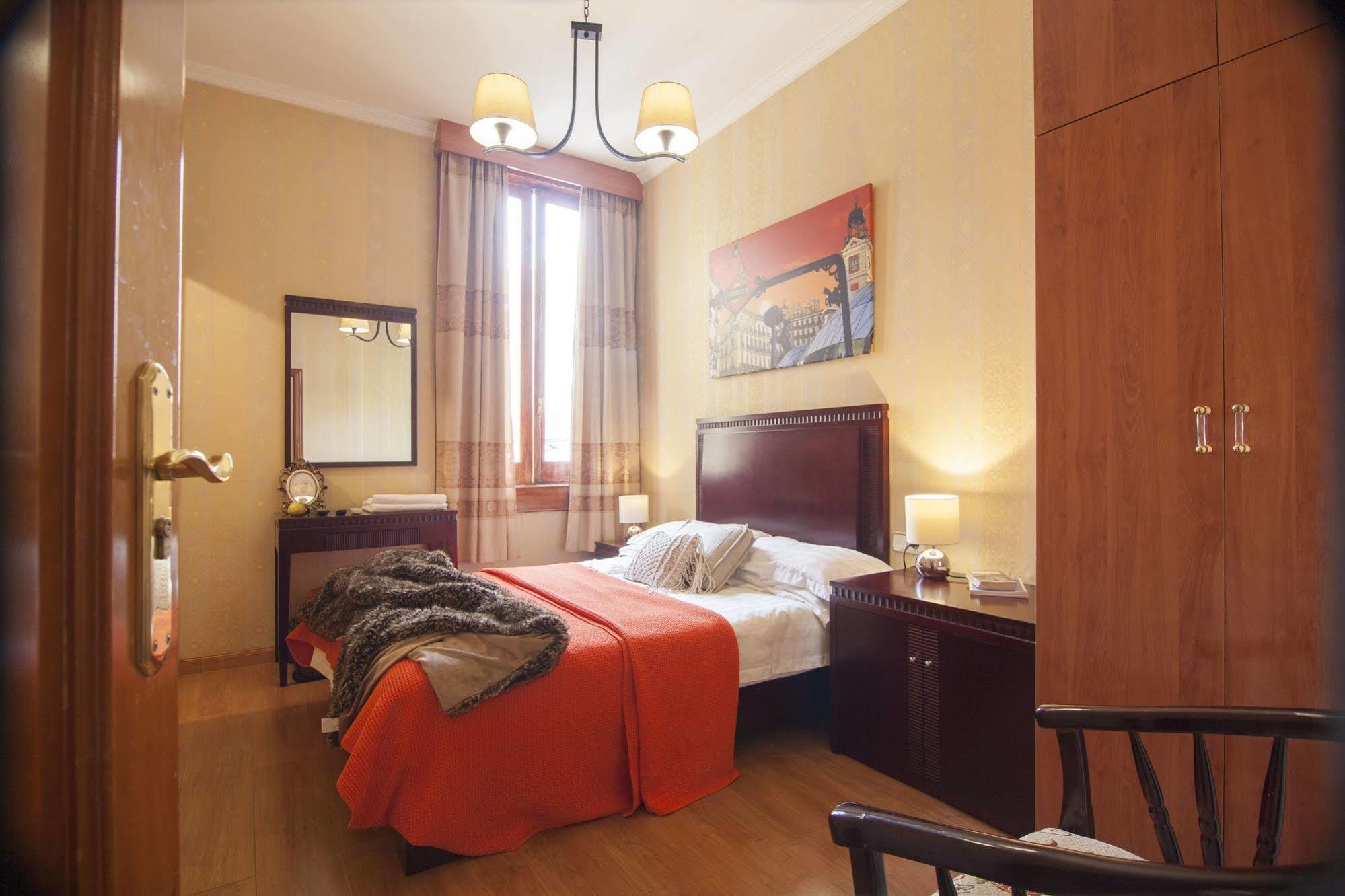 La Casa Del Madrileno Hotel