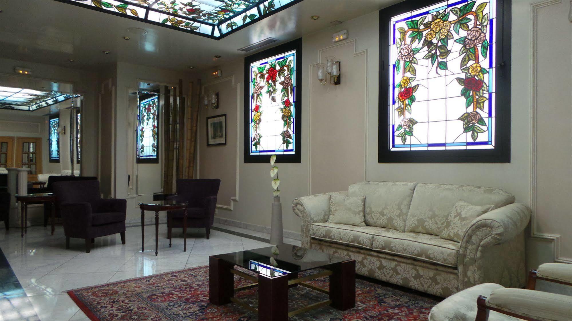 Itc Mora By Soho Boutique 2*