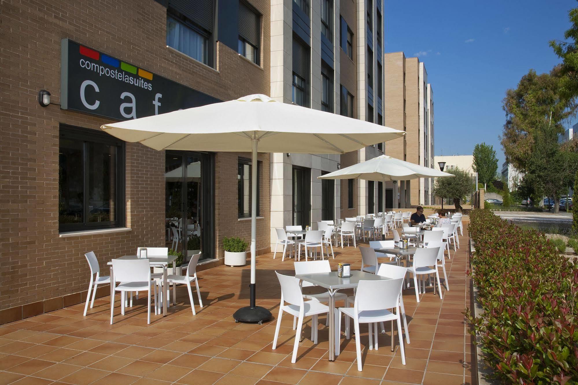 Apart-hotel Compostela 3*