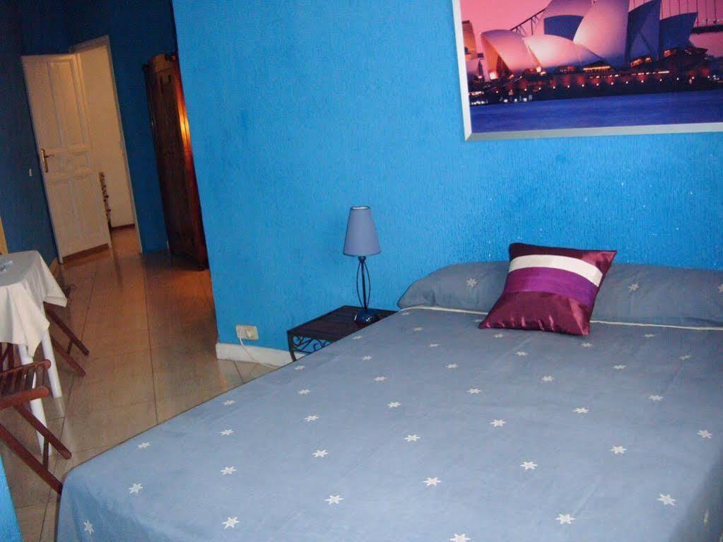 Gay Puerta Del Sol Casa de hóspedes 2*