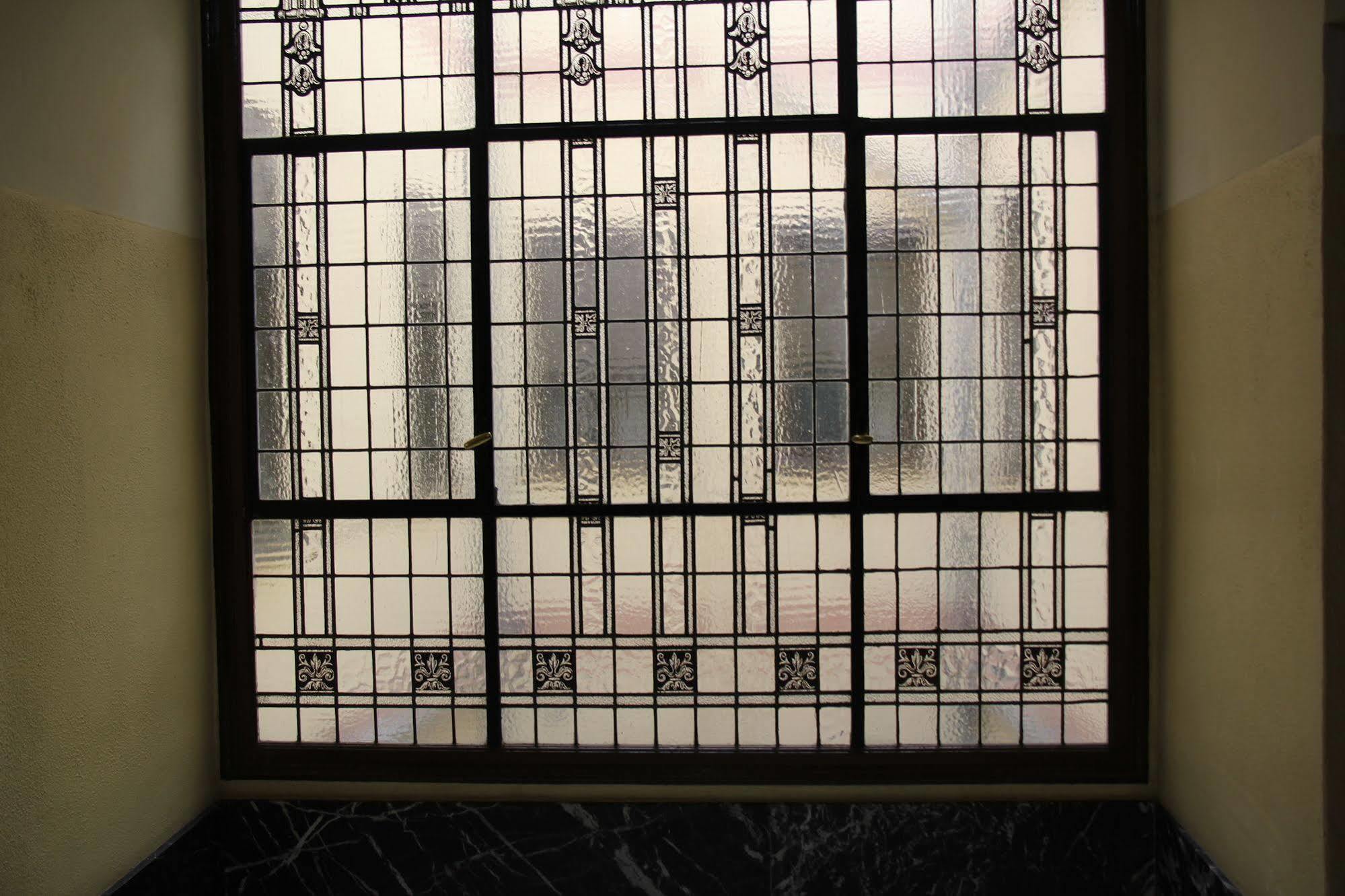 Gasthof Splendid - Gran Via Madrid