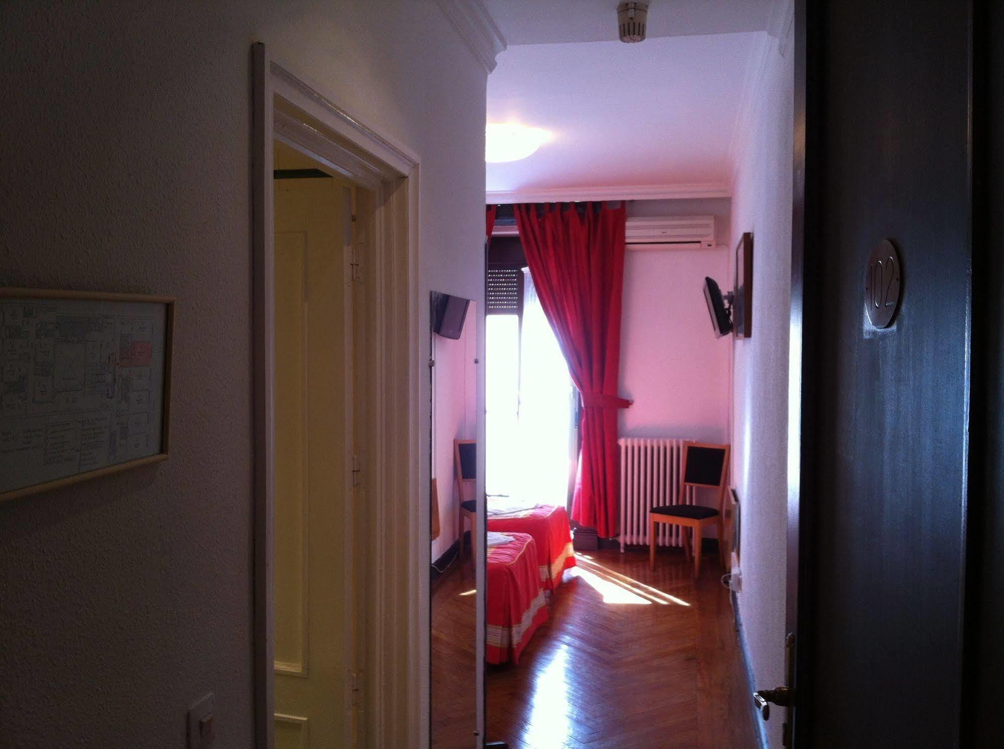 Aresol Gasthof 2*