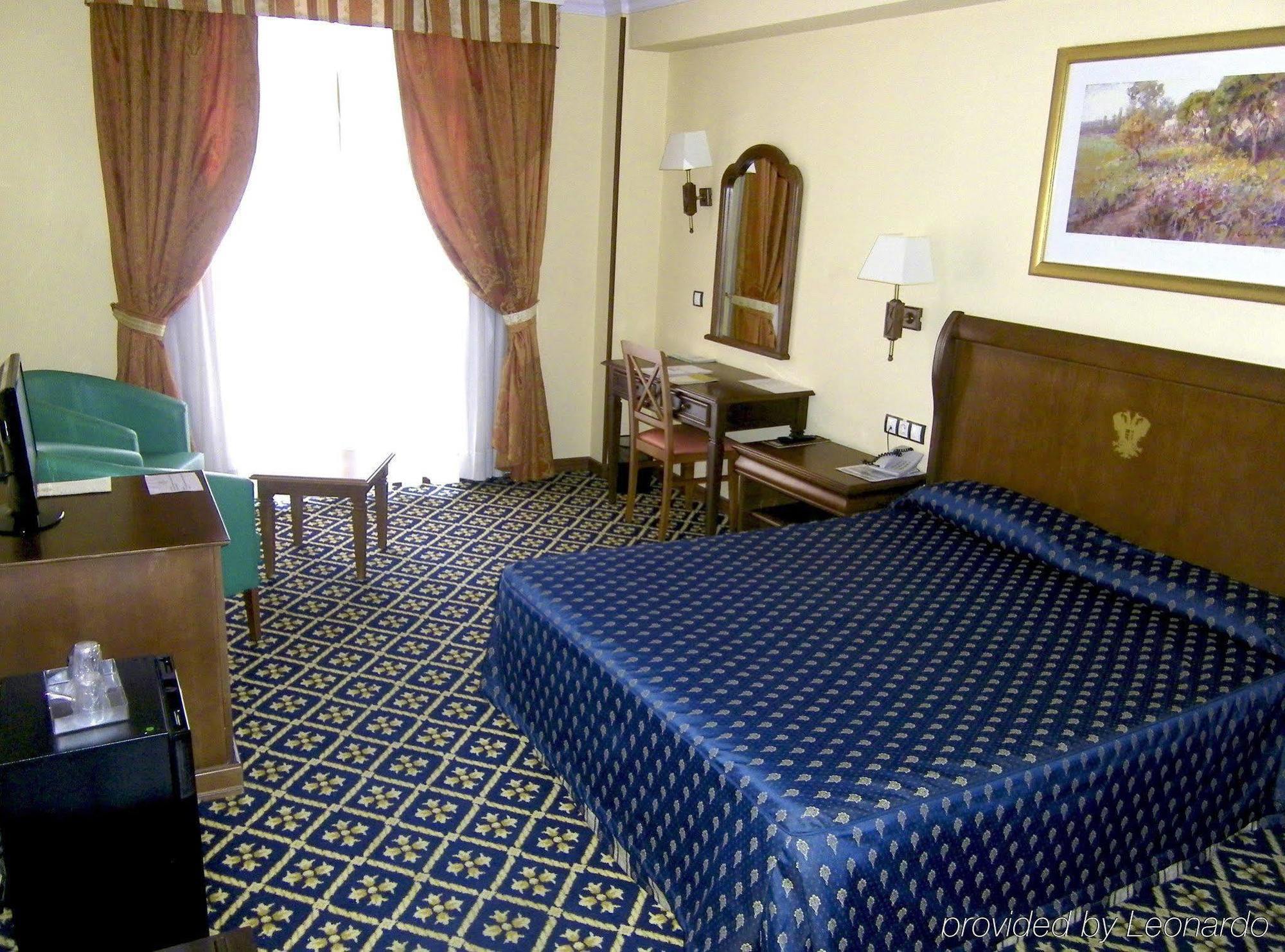 Hotel Agora Juan De Austria