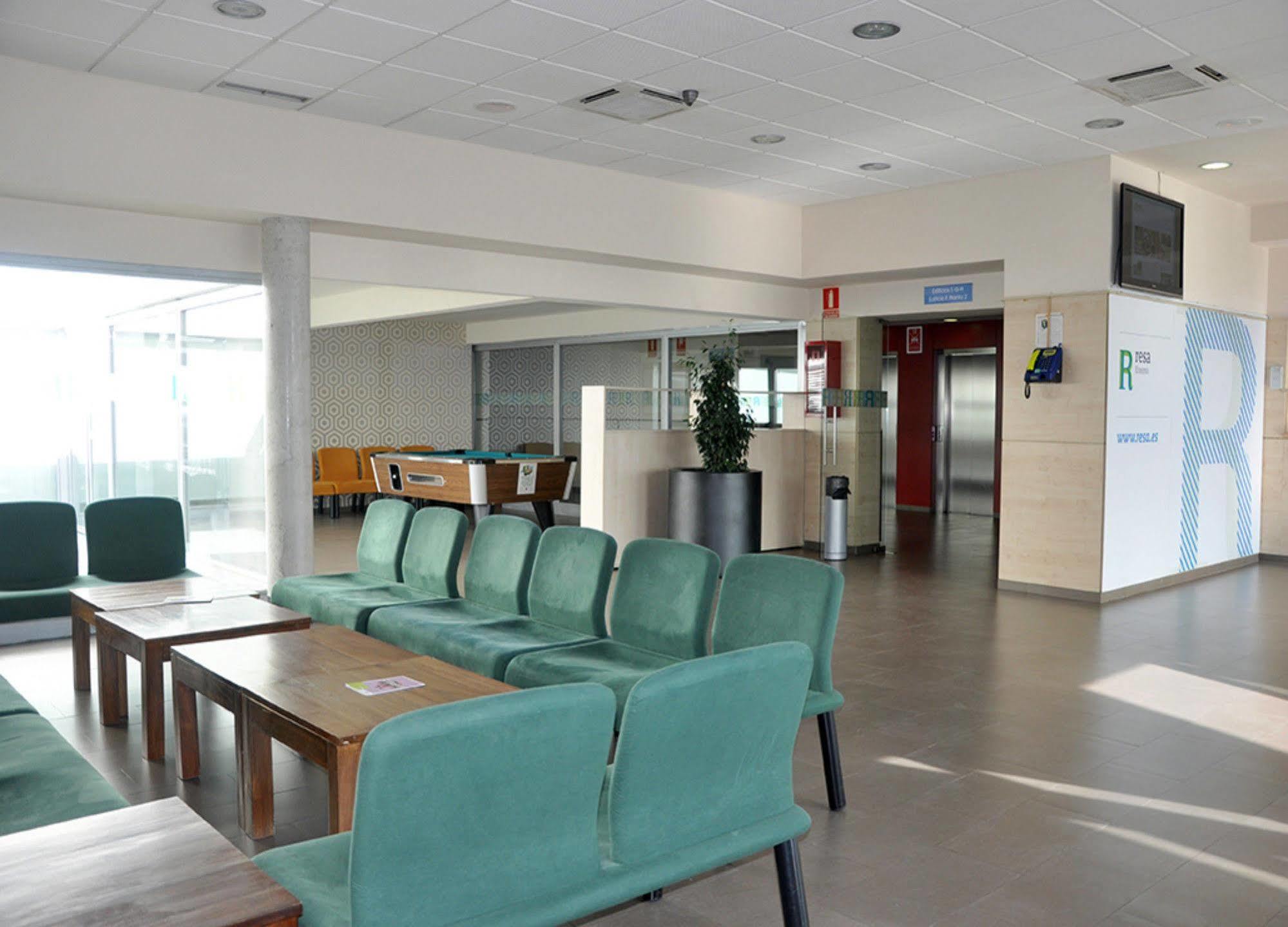Residencia Universitaria Resa Erasmo * Madrid