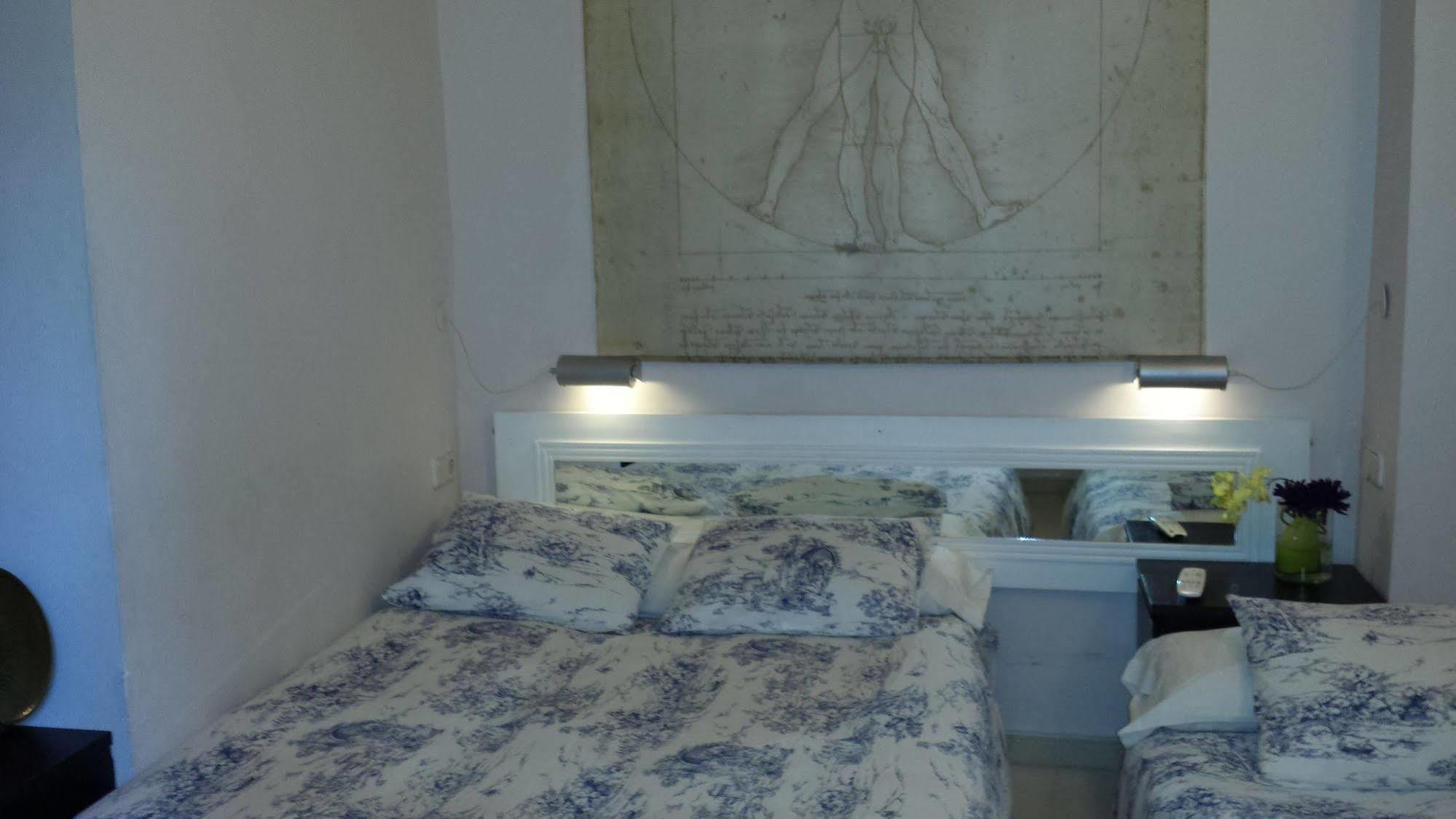 Casa Chueca Gasthuis 2*