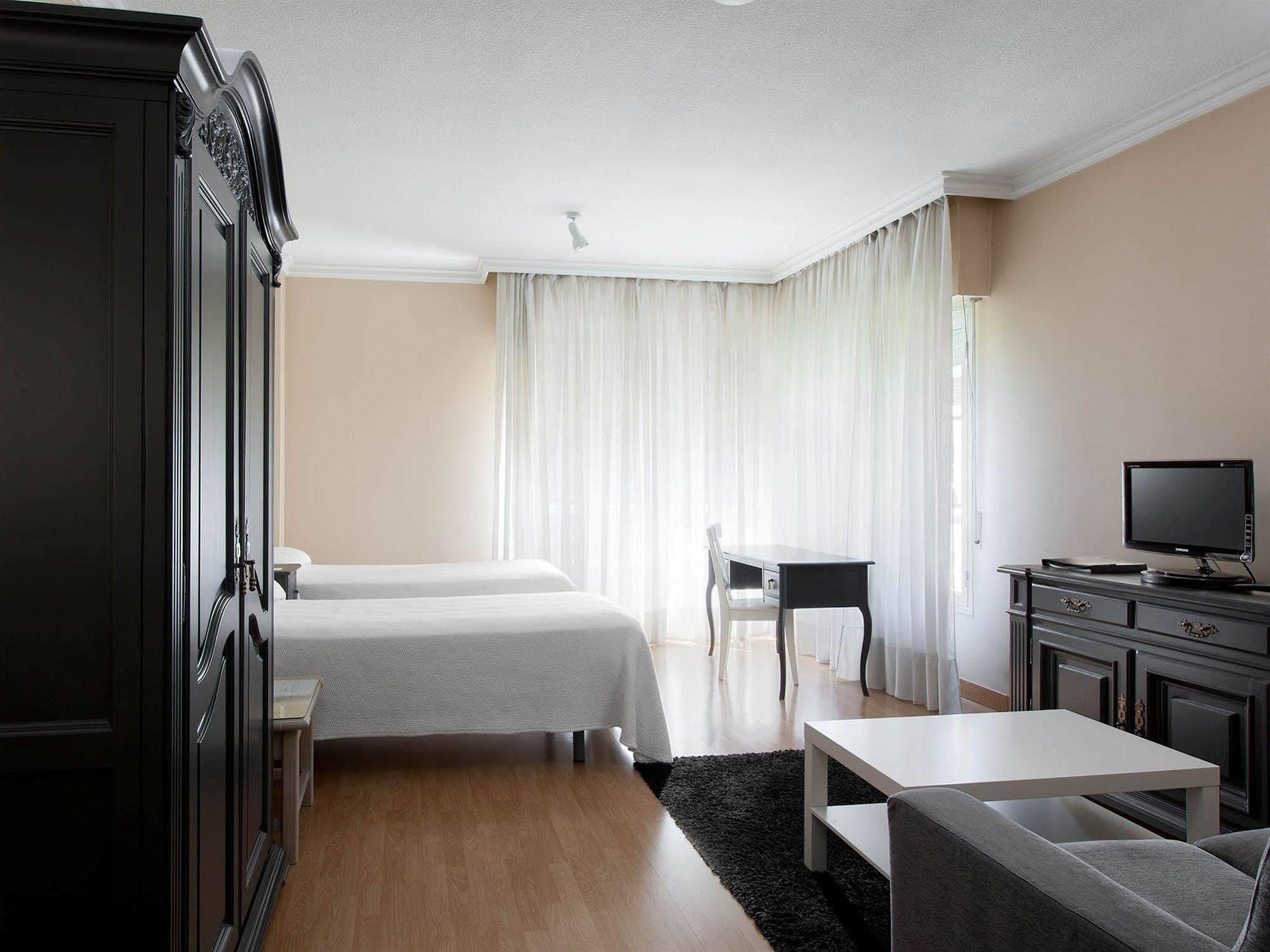 Th Aravaca Aparthotel
