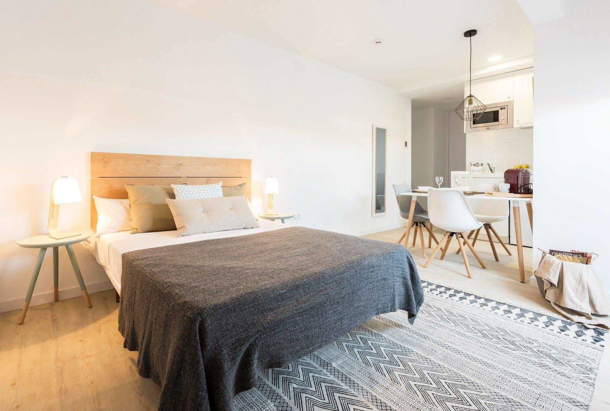 L&h La Latina Selection Aparthotel Madrid