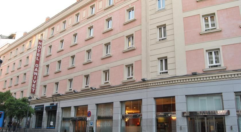 Hotel Porcel Ganivet 3*