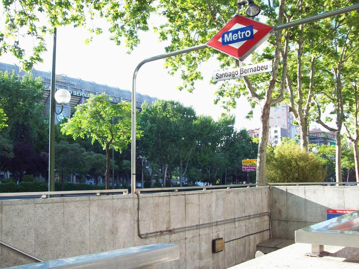 Beautiful Next To Santiago Bernabeu *