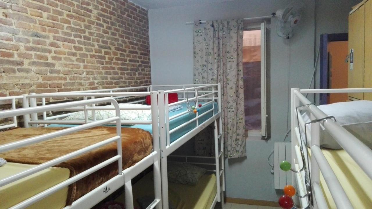 Albergue Grupo Rh - Hostel Madri