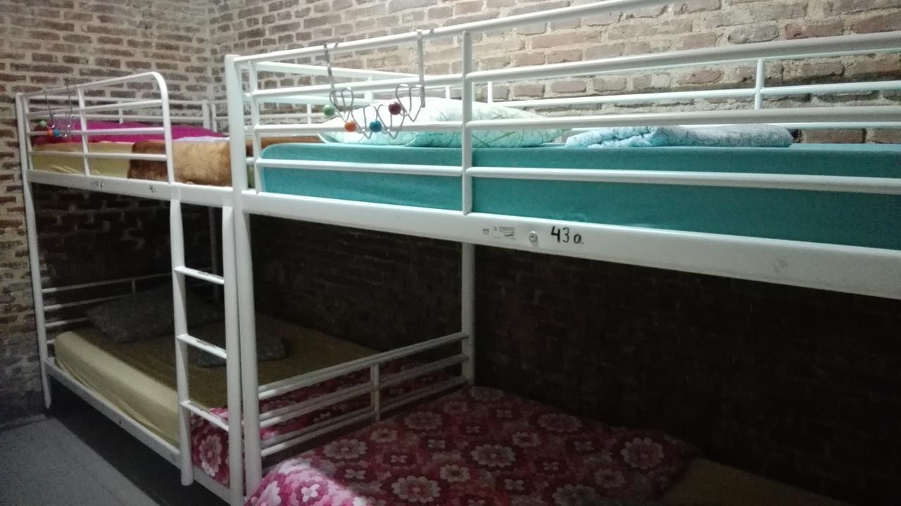 Albergue Grupo Rh - Hostel *