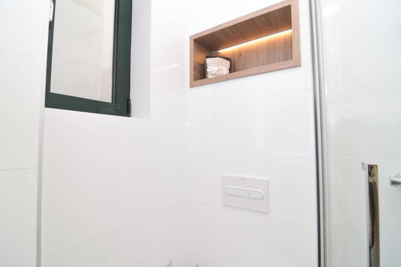 Five Windows To La Latina By Batuecas Apartment