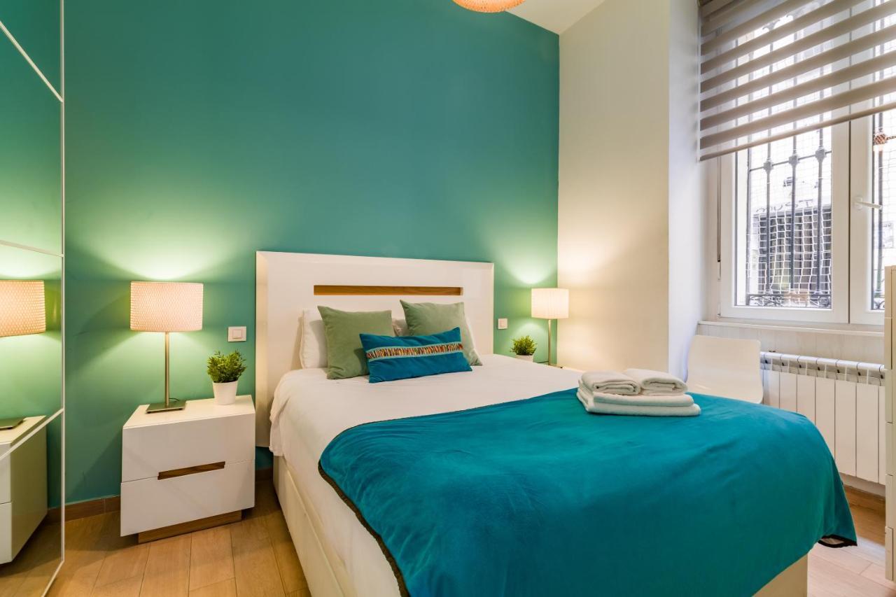 Pyr Select Plaza Del Callao Ii Apartamento *