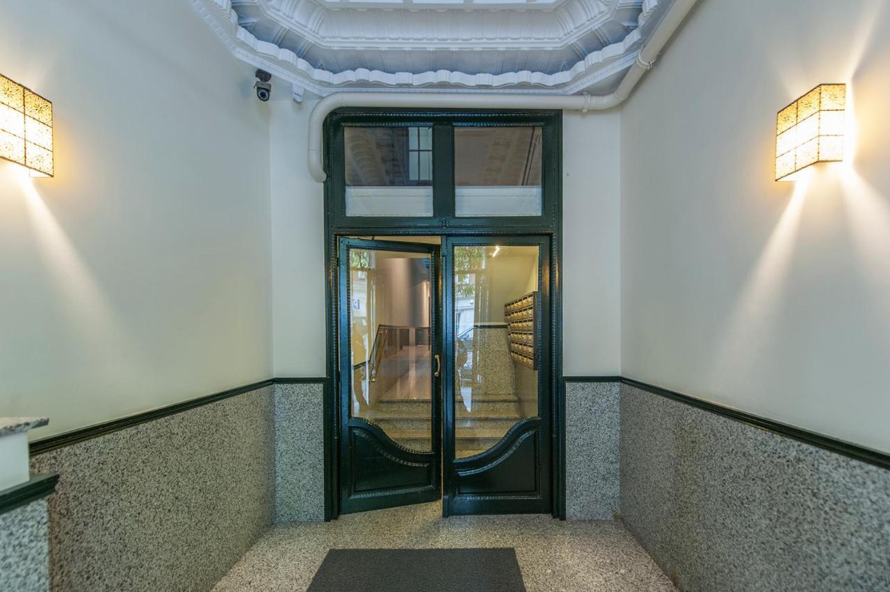 Apartment Zurbano Madrid