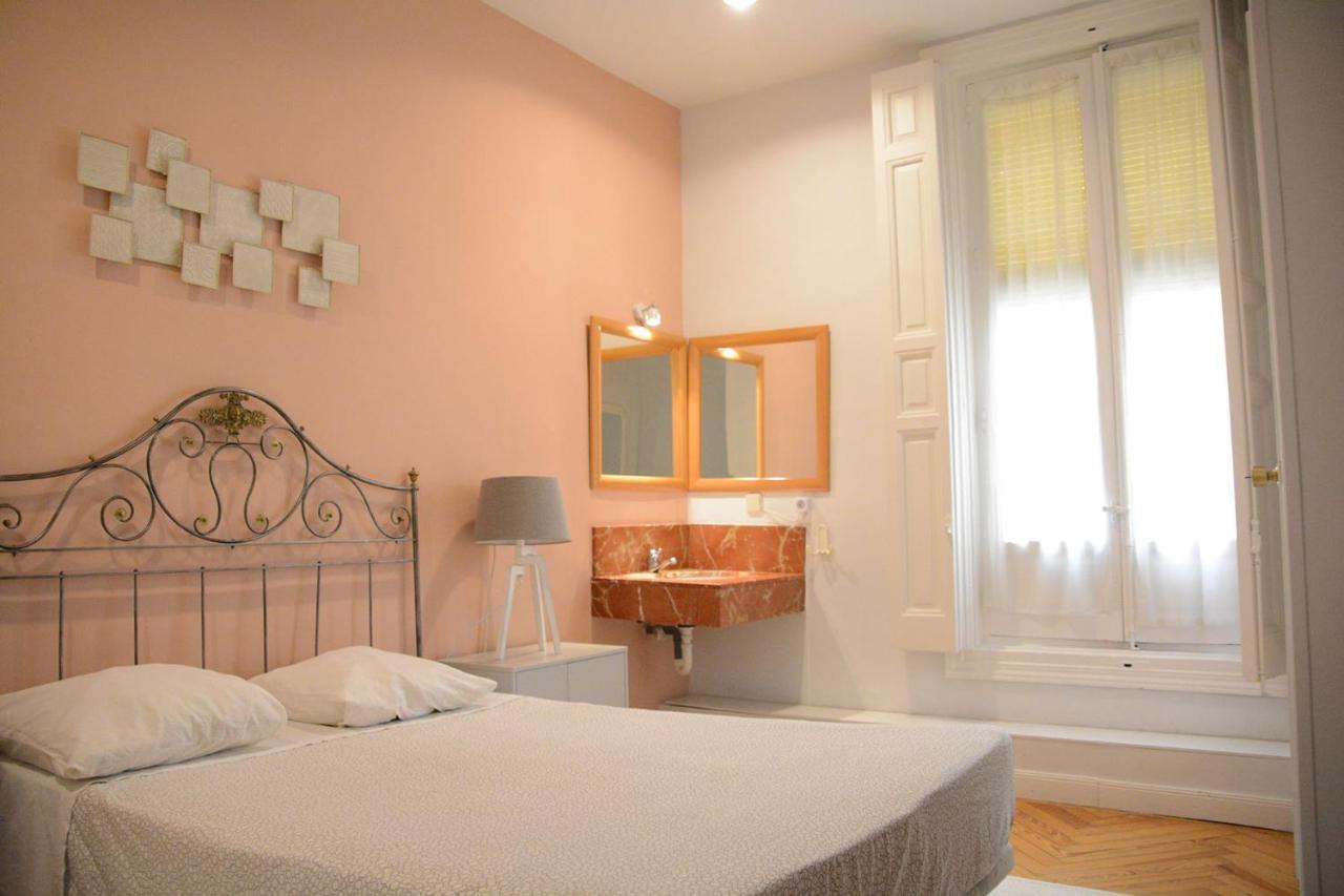Alvaro Residencia Affittacamere Madrid
