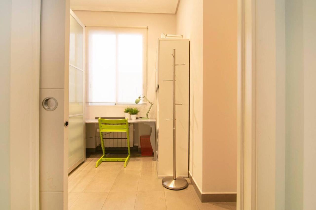Cozy Near San Miguel Market By Batuecas Madrid