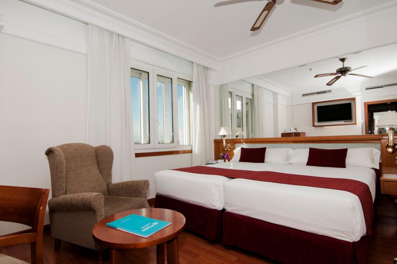 Hotel Senator Gran Via 70