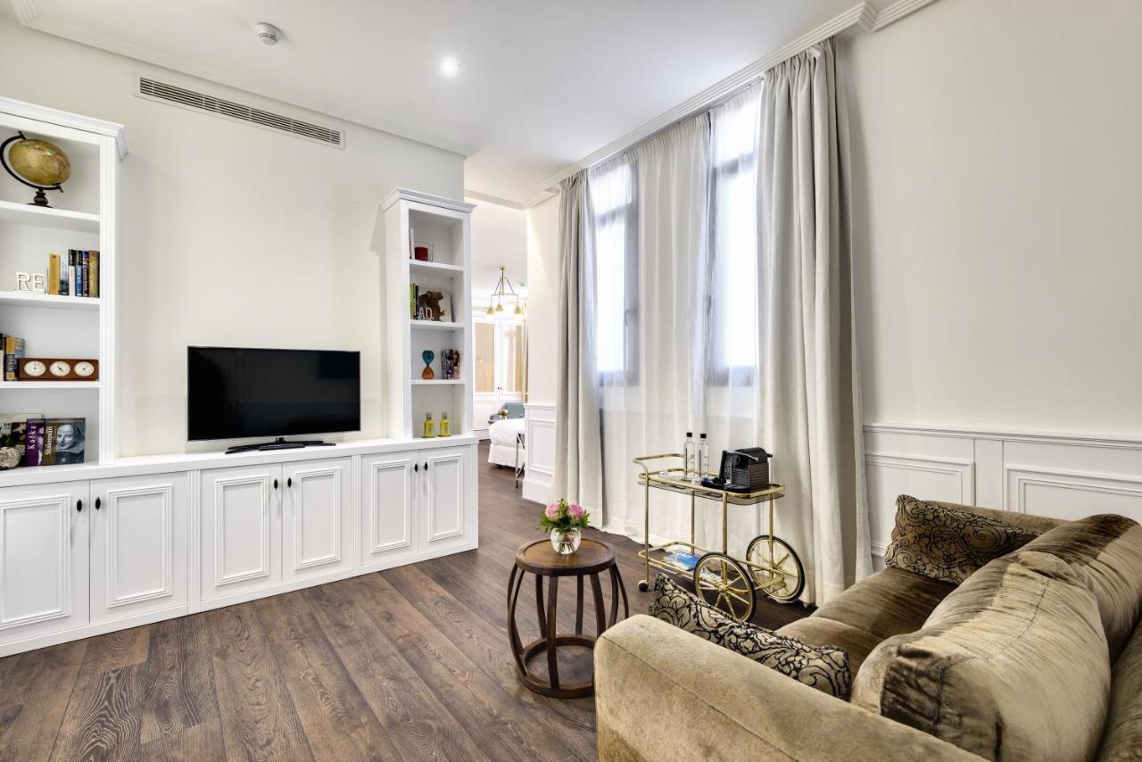 Hotel Boutique H10 De La Reina Madrid