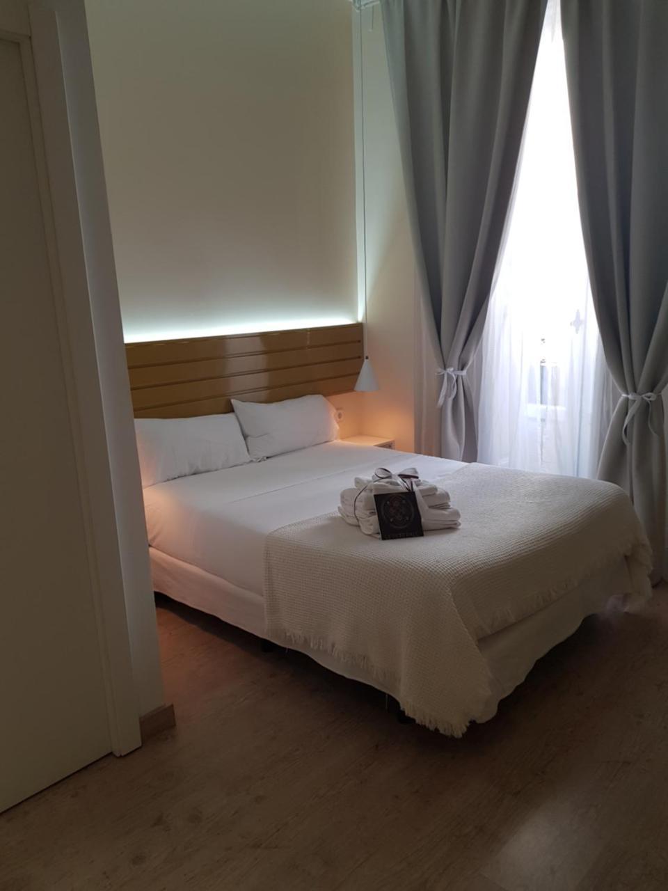 Le Petit Palue-fuencarral Guest house 3*