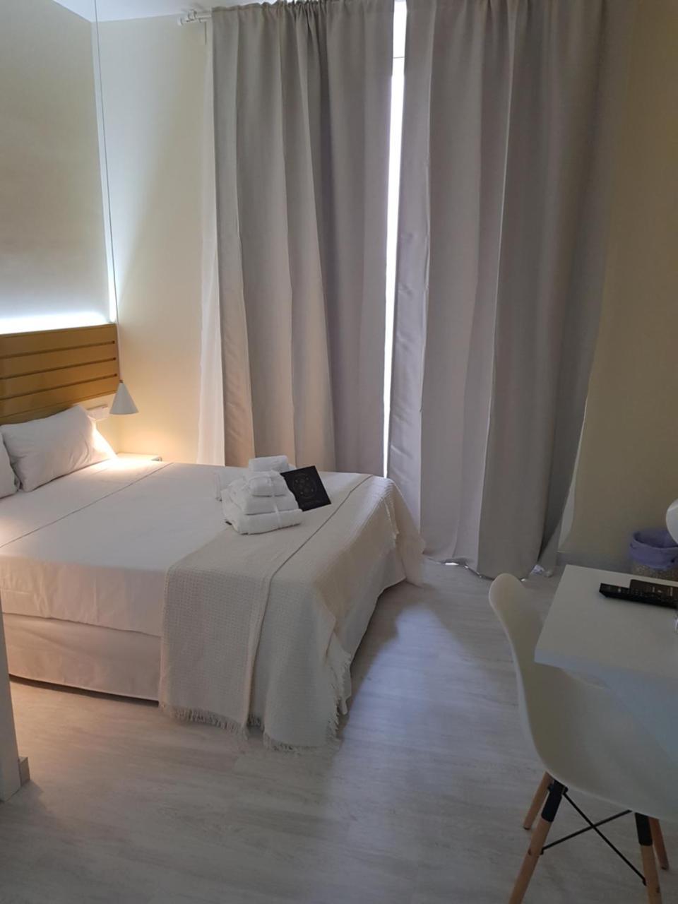 Le Petit Palue-fuencarral Guest house 3*