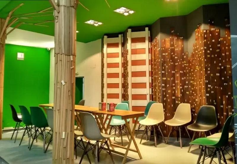 Motion Chueca Albergue