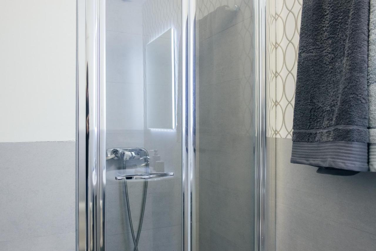 Heima Serrano Penthouse Apartment