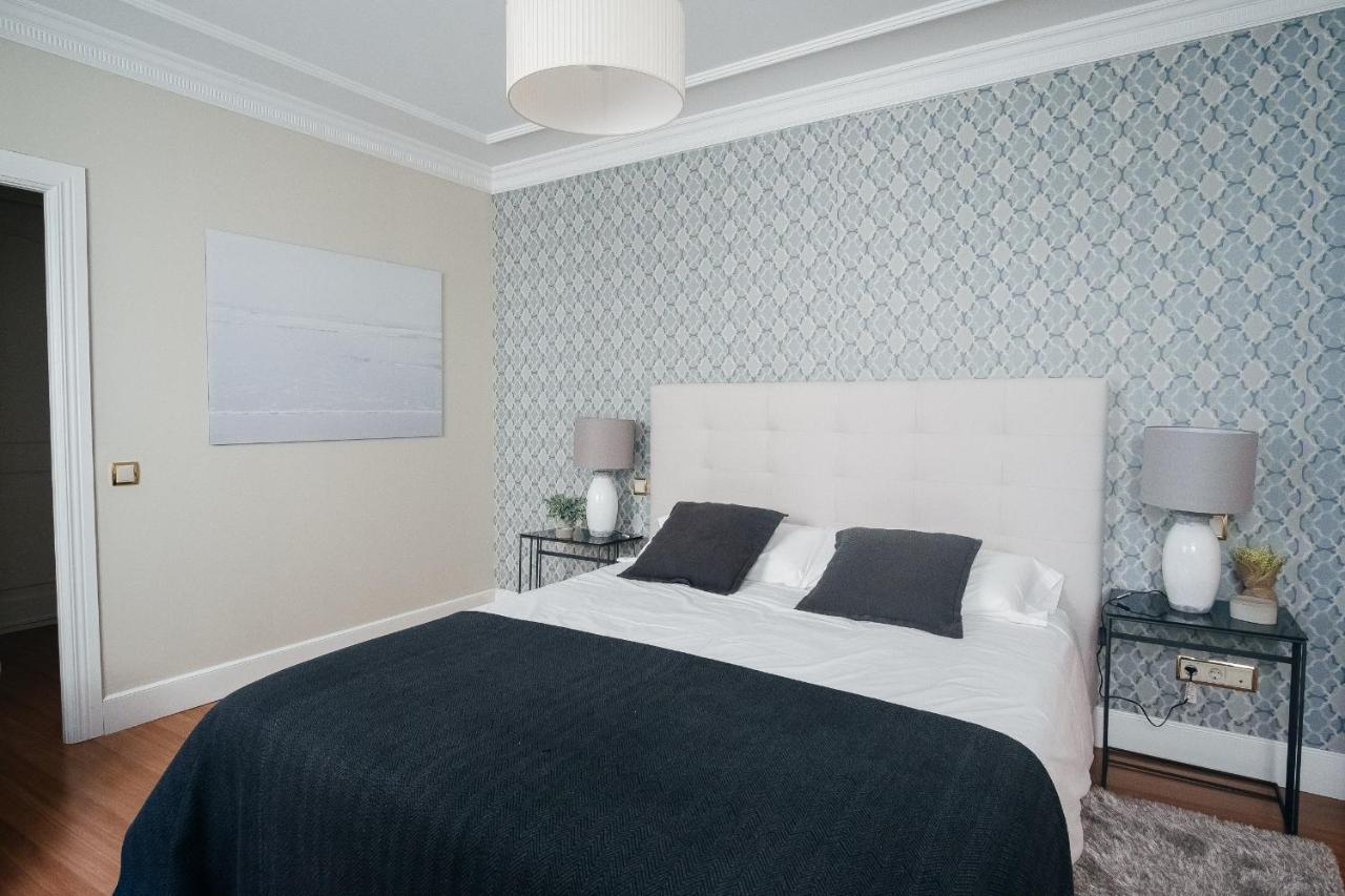 300m² 5 Slaapkamer, 4 Privé Badkamer In Centrum Appartement Madrid