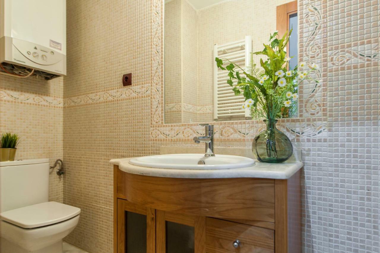 Plaza De Callao Ii Apartment *